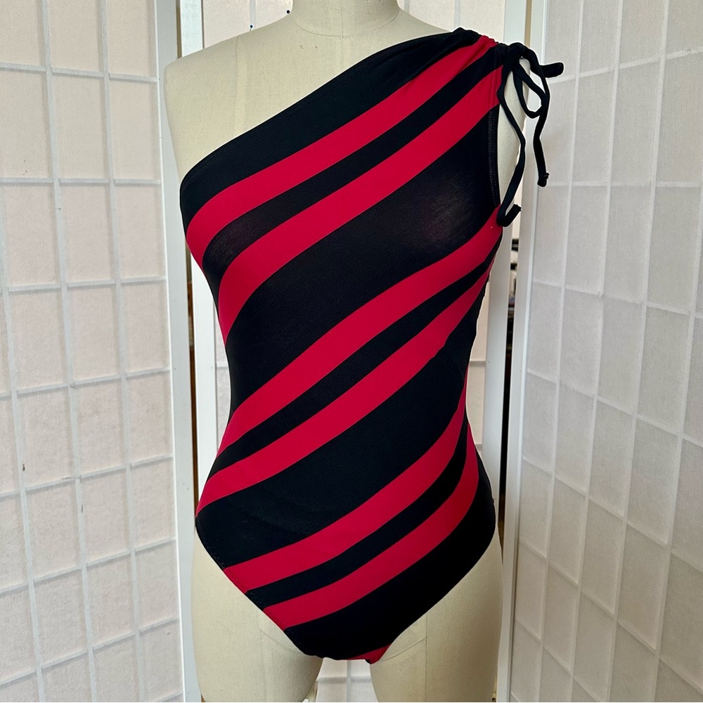 Asymmetric one piece swimsuit